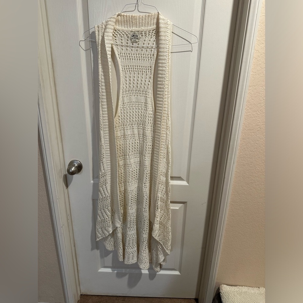 ARIAT long crochet size M